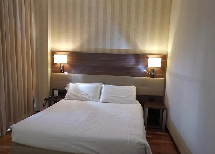 シャルム ホテル 4*