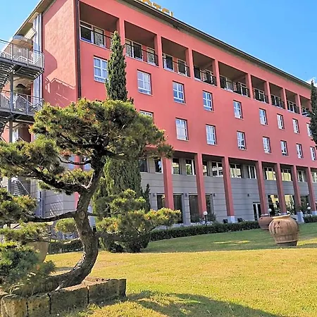 Charme Hotel Prato (Prato)