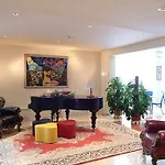 Отель Charme
