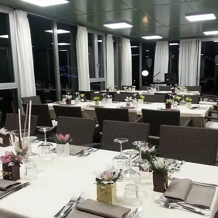 Charme Hotel 4*