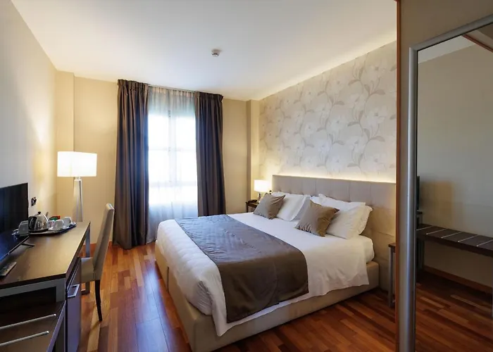 Charme Hotel 4*