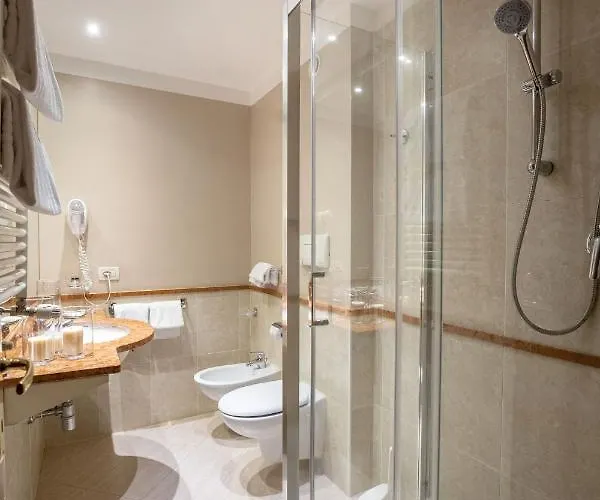 Charme Hotel 4*